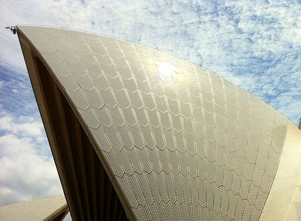 Image of a Sydney Opera House on the Sydney Sightseeing Tour