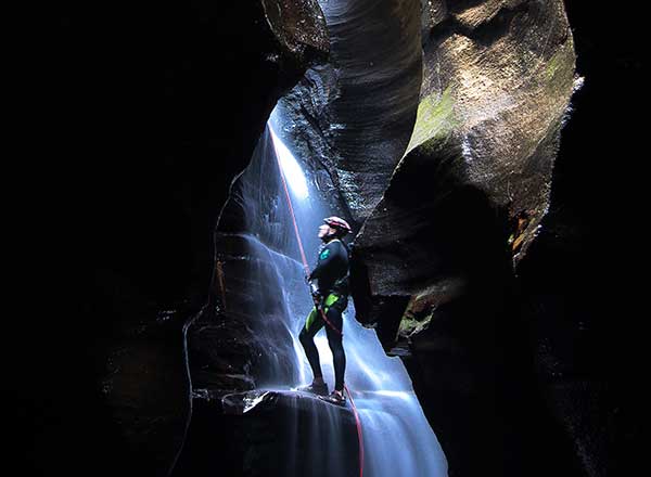 An adventure day canyoning experience in the Blue Mountains private tour